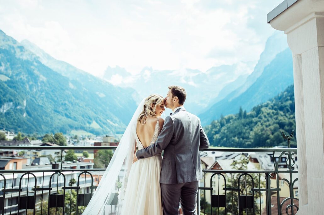 Couple view Copyright Kempinski Palace Engelberg Titlis Photocredit Monique De Caro