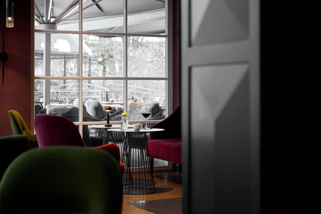 Erika Winter25 00022