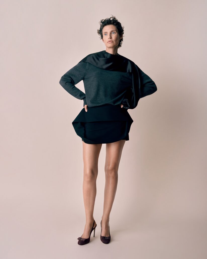 Ferragamo LOOK 02 BIANCA FERRAGAMO VARA SHOES 0025 d