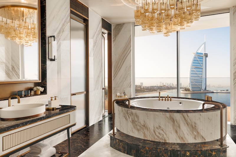 Jumeirah Marsa Al ARab PresedentialSuite1109 Main Bathroom