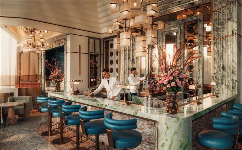 Jumeirah Marsa Al Arab Rialto Bar 2 1