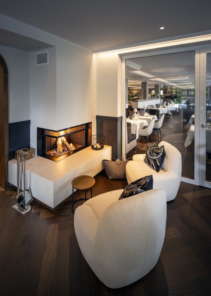 KOLLERs Hotel Kamin in Lobby