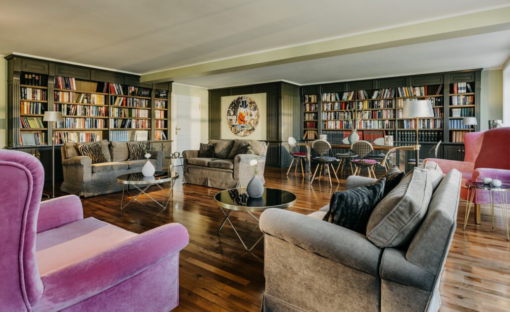 LS23 Bibliothek high 079