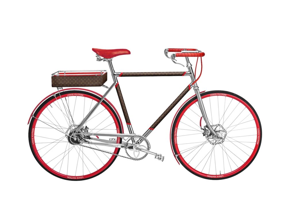 LV BIKE CLOSED FRAME IN RED MONOGRAM 1