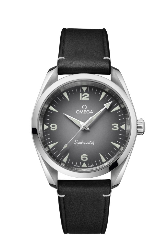 OMEGA 235.12.38.20.06.001 SE Packshot Front RGB