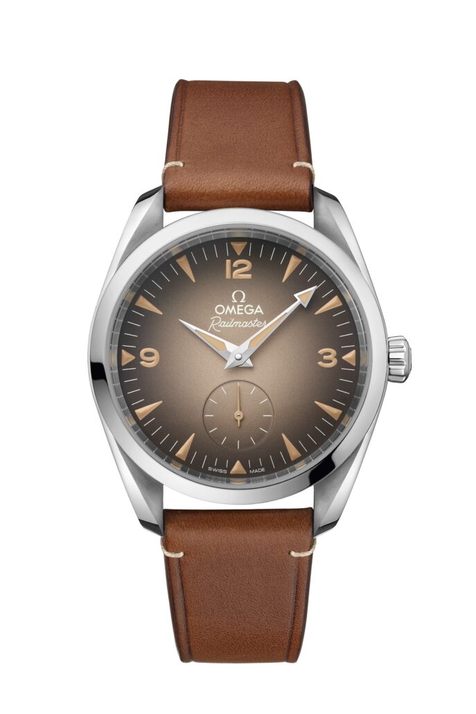 OMEGA 235.12.38.20.13.001 SE Packshot Front RGB