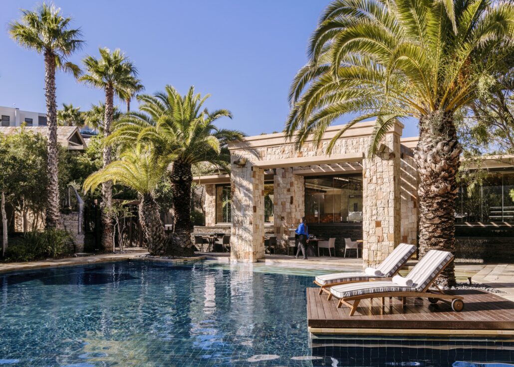 OneOnly CapeTown Restaurant Isola Outside 2