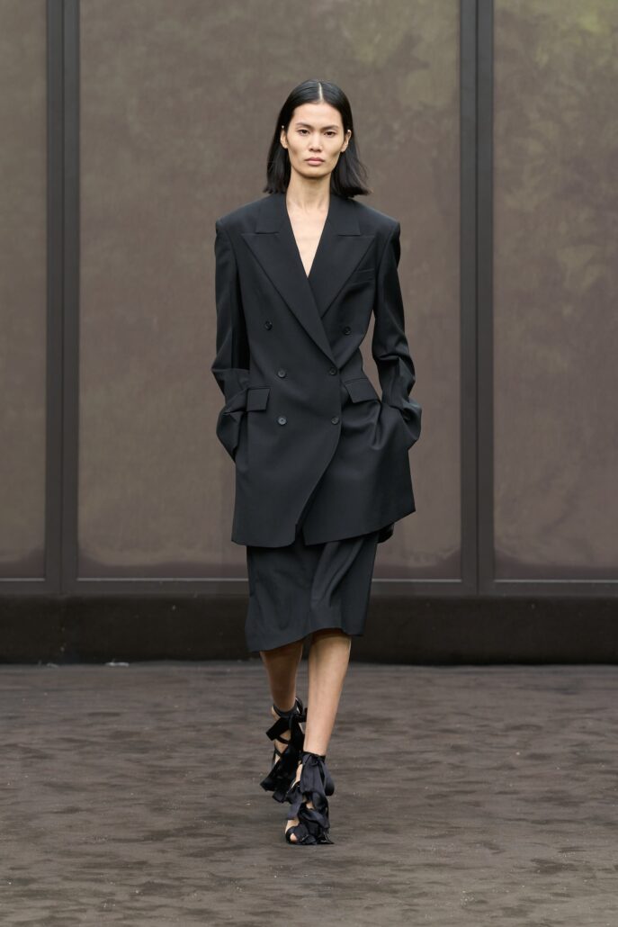 SF SS26 SHOW RUNWAY IMMEDIATE 09