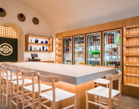 SHIKI Boutique mit Produkten Sakethek c Irina Thalhammer