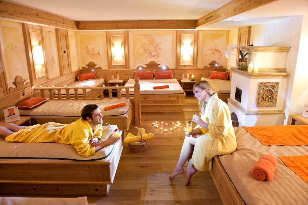 ruheraum mit wasserbetten hotel alpina