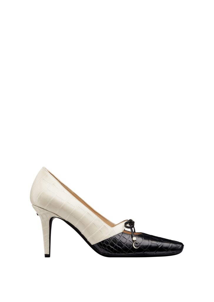 15 Mode Femme Spring Summer 2026 ACC KCV536VCRS07X E02