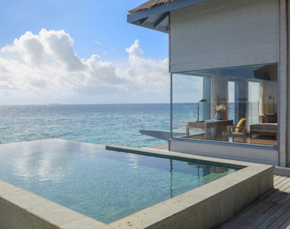 AC HPIM Overwater Villa Private Pool