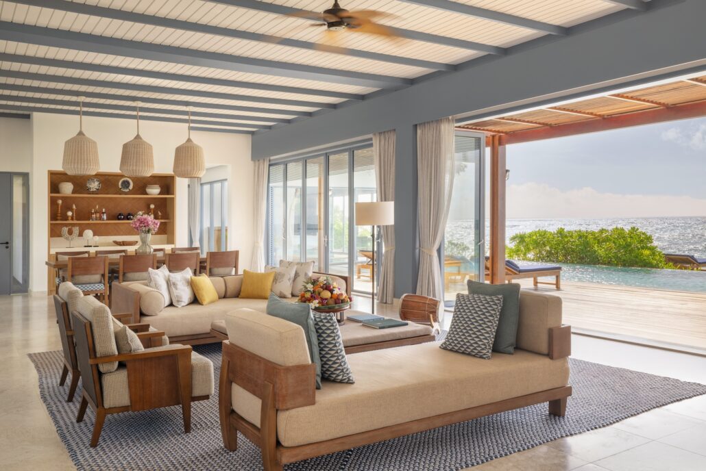 AC HPIM The Halcyon Grand Estate Living Room