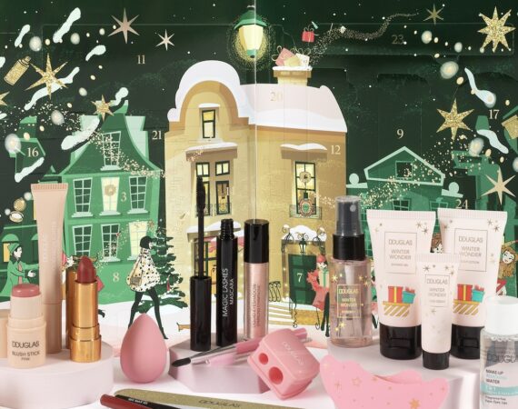Douglas Beauty Advent Calendar 3299EUR 3 e1763378529775