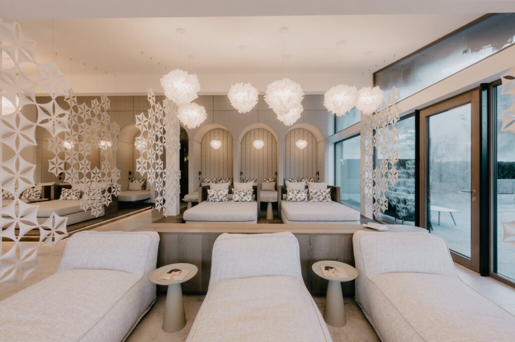 Hotel Berghof Spa HDR 10