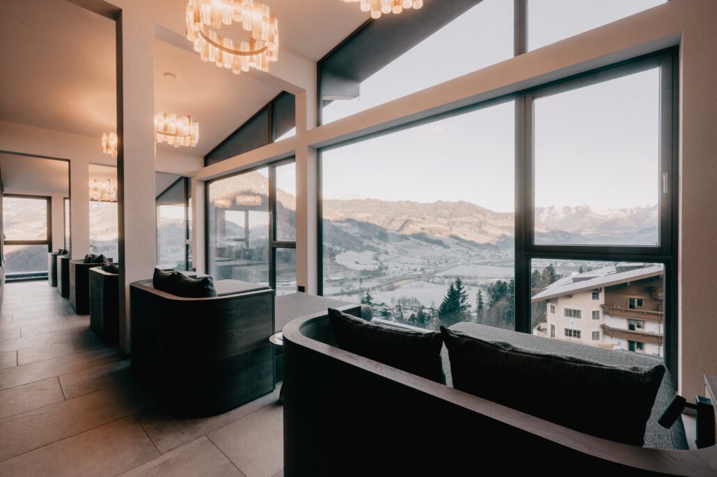 Hotel Berghof Spa HDR 13