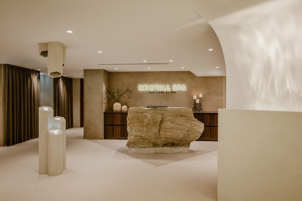 Kristall SPA c Guenter Standl 3