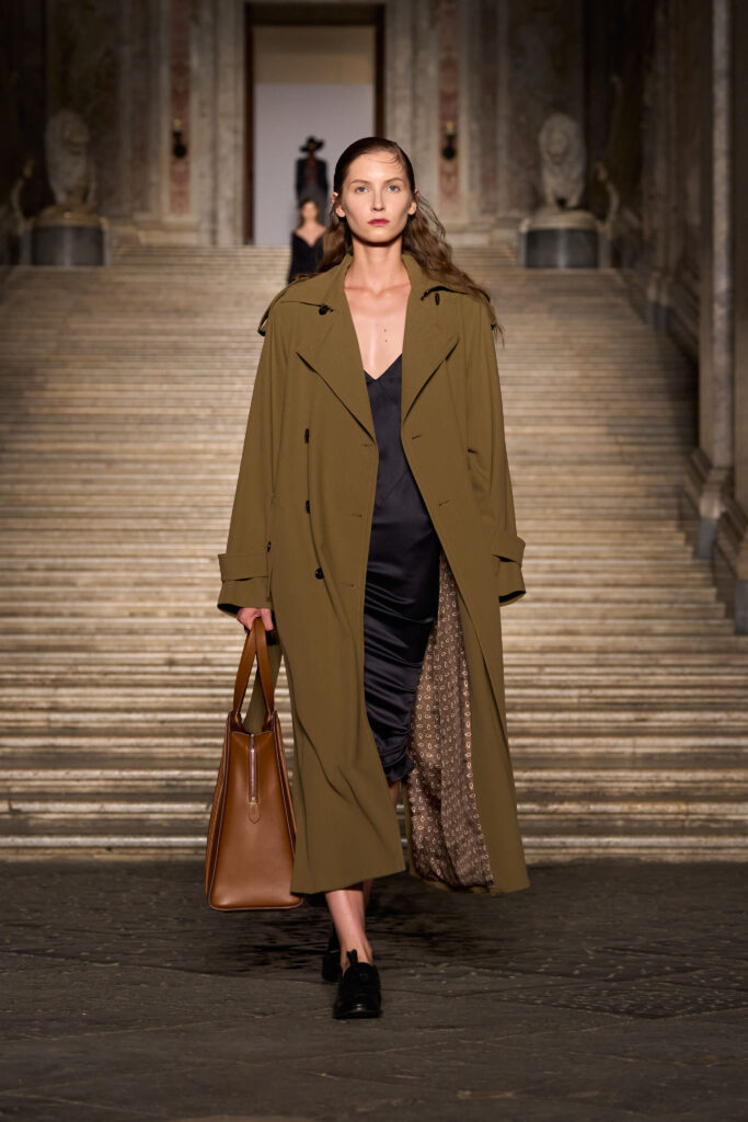 Max Mara resort S26 front looks 023 683x1024 1