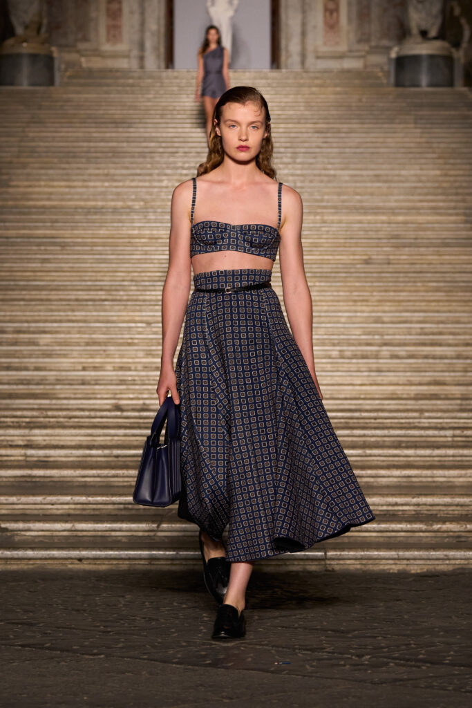 Max Mara resort S26 front looks 031 683x1024 1