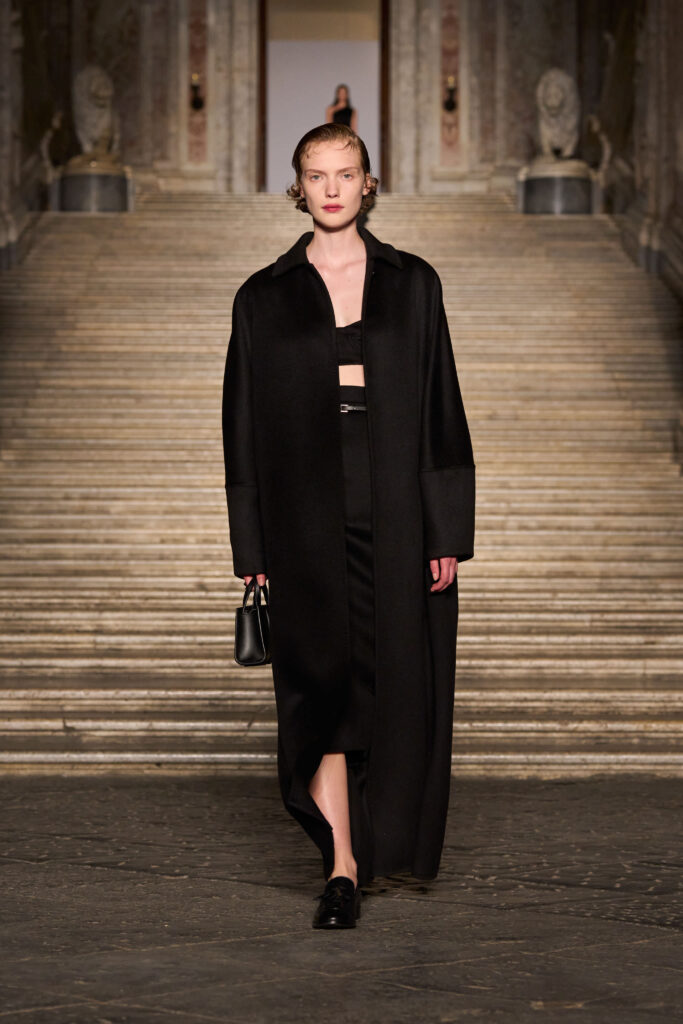 Max Mara resort S26 front looks 046 683x1024 1