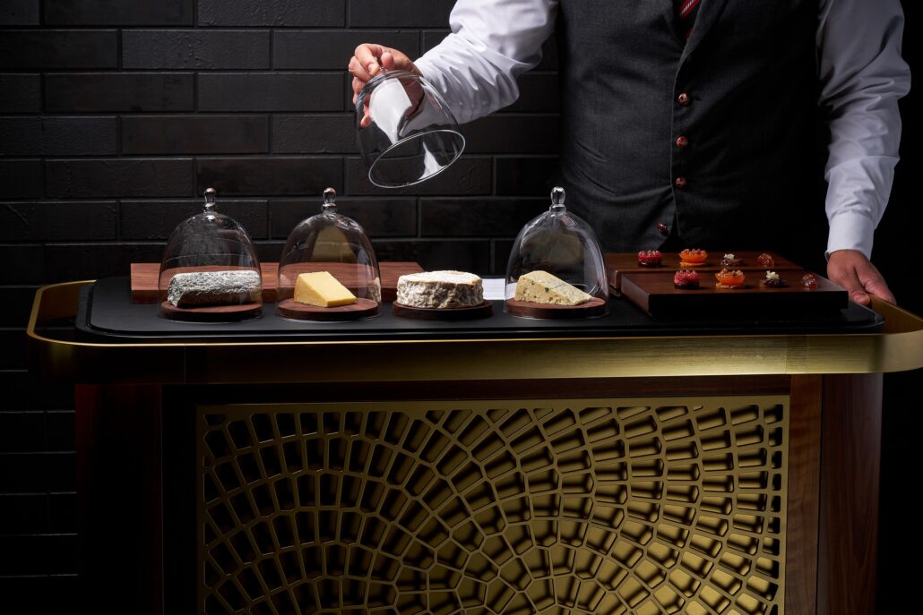 dinnerbyhestonblumenthal cheesetrolley