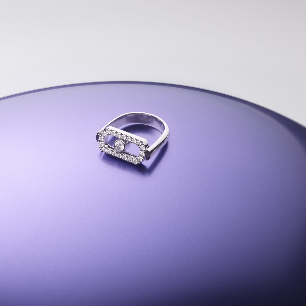 6 Messika Seasonal Shoot Holiday Season 2025 Bague Imperial Move Still Life 11 © Isabelle Bonjean