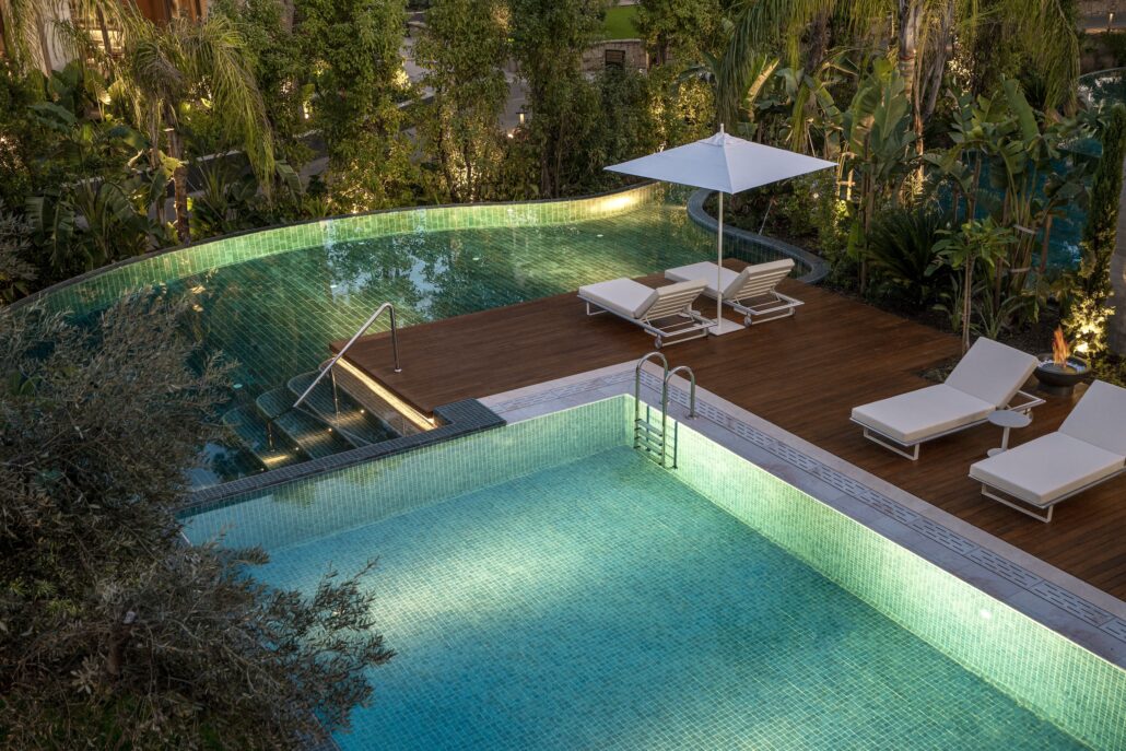 Bayou Villa with Four Bedrooms 11