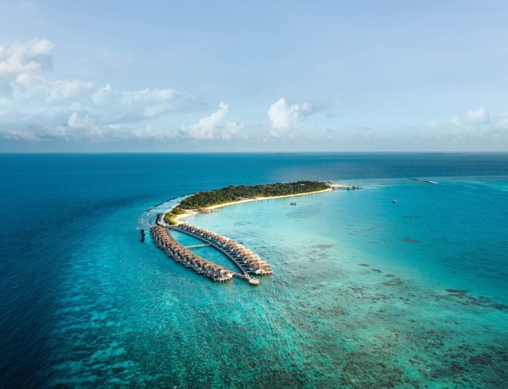 Sirru Fen Fushi Aerial of Island