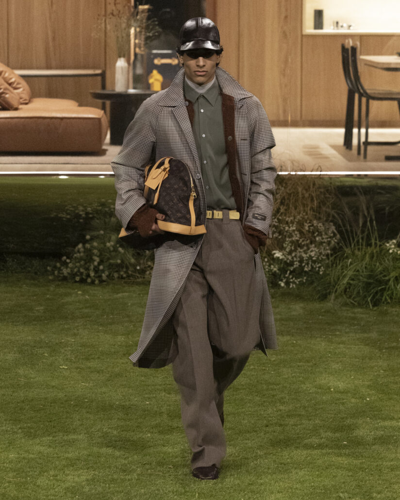 LOUIS VUITTON MENrsquoS FALL WINTER 2026 LOOK 15