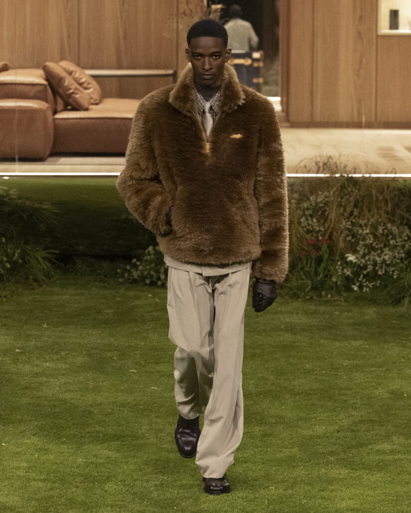 LOUIS VUITTON MENrsquoS FALL WINTER 2026 LOOK 16