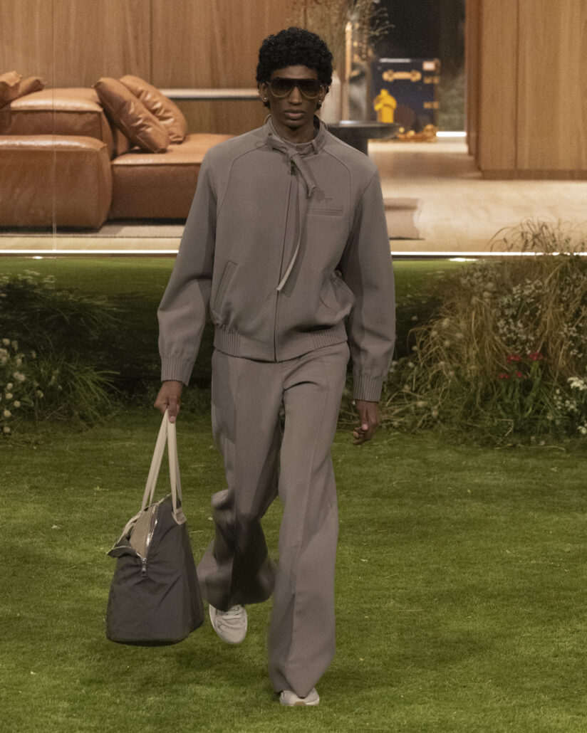 LOUIS VUITTON MENrsquoS FALL WINTER 2026 LOOK 20