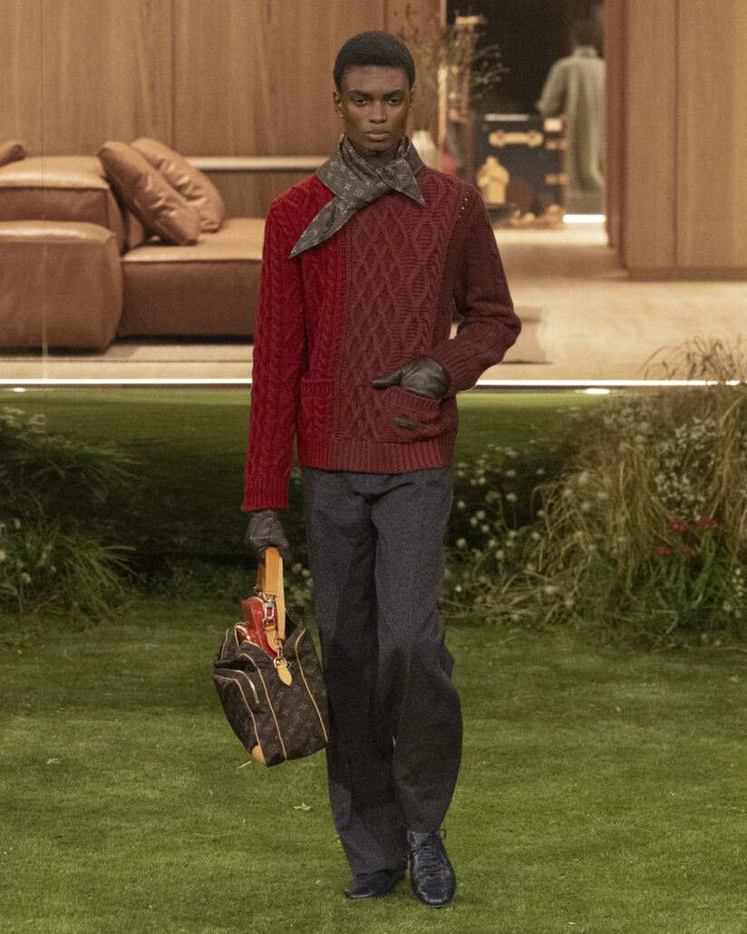 LOUIS VUITTON MENrsquoS FALL WINTER 2026 LOOK 39