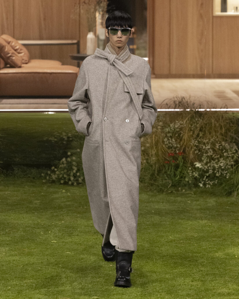 LOUIS VUITTON MENrsquoS FALL WINTER 2026 LOOK 5