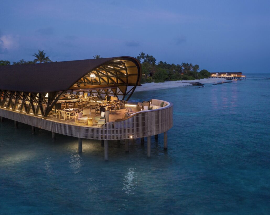 The Westin Maldives Miriandhoo Resort The Pearl Restaurant 1