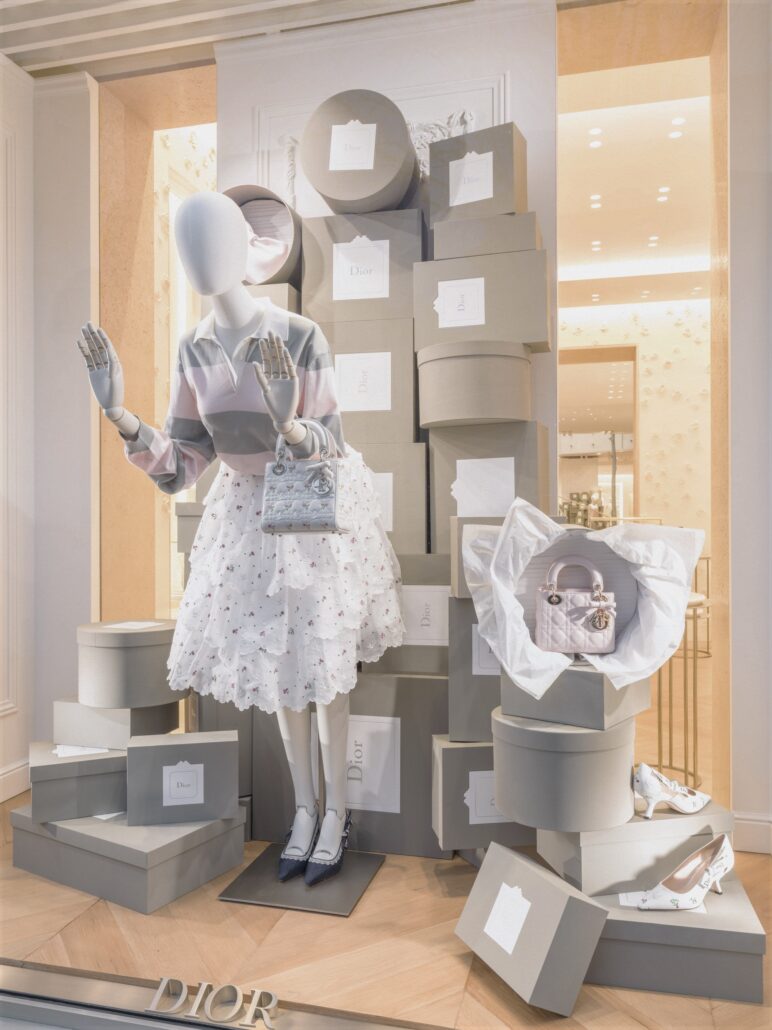 30 MONTAIGNE © KRISTEN PELOU 15