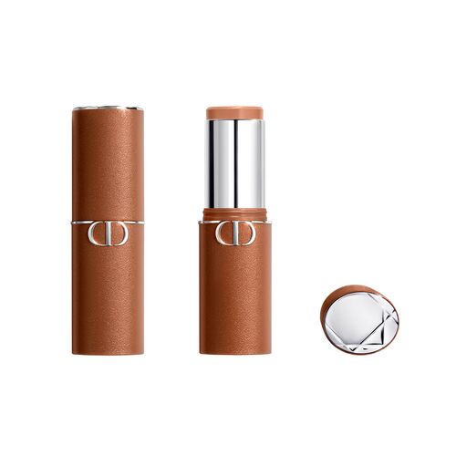 3348901802673 FOREVER SKIN BRONZE 2026 001 WITHOUT SHADOW