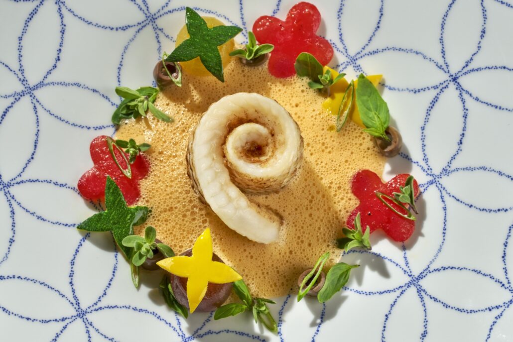 ARNAUD DONCKELE MAXIME FREDERCI AT LOUIS VUITTON ST TROPEZ DISHES2 2025