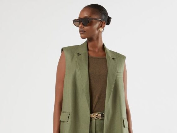 Best Of 2BL LOOK 3 773x1030 1 e1762849937483