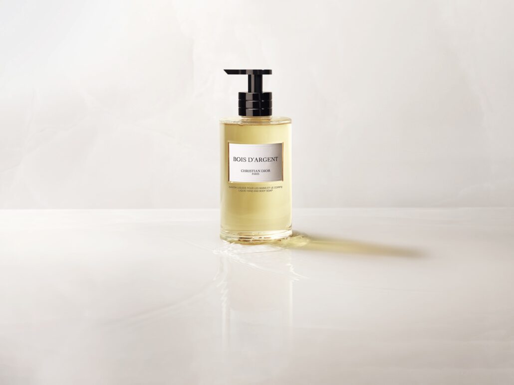 F083 LCP BATH AND BODY 25 P01E Savon BOIS D ARGENT MD F39