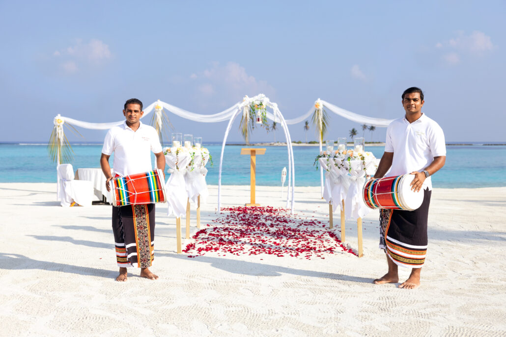 Kuda Villingili Beach Wedding 1 Destination Dining