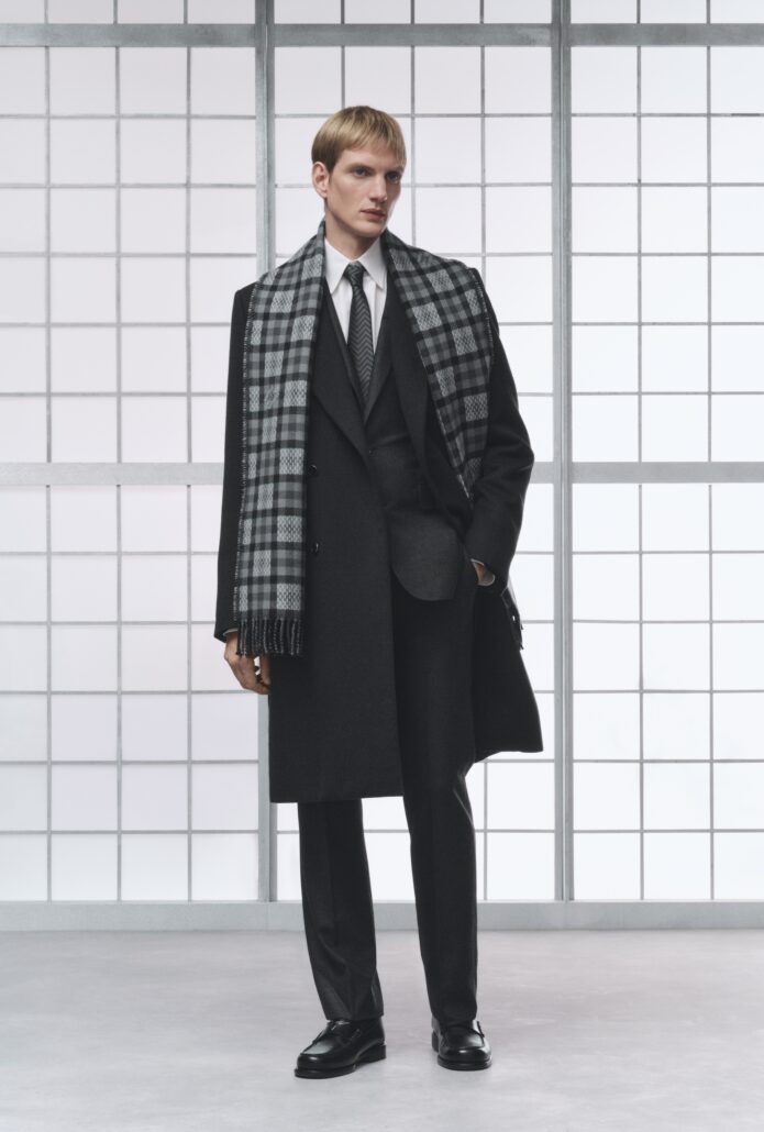 LOUIS VUITTON MENrsquoS NEW FORMAL SPRING SUMMER 2026 LOOK 3