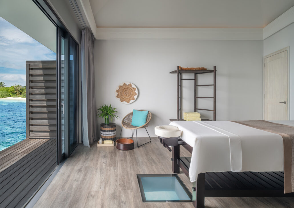 Le Meridien Maldives Resort Spa Explore Spa Single Treatment Room Shot 1 ©Le Meridien Maldives Resort Spa