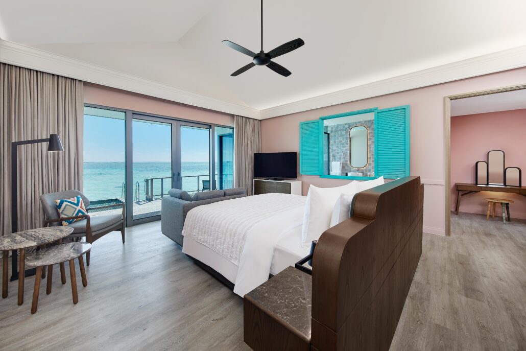 Le Meridien Maldives Resort Spa Lagoon Villa Bedroom ©Le Meridien Maldives Resort Spa