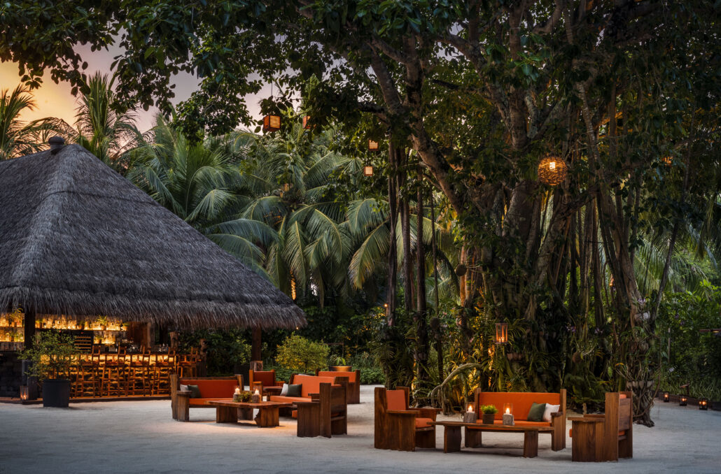 OneOnly Reethi Rah Aussenansicht 2