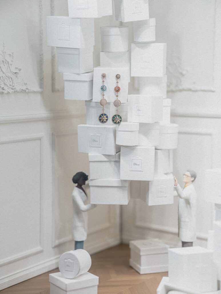 SHANGHAI PLAZA 66 © JIE JIN 6