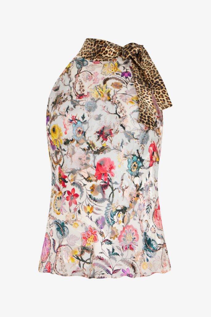 WQT611HER2900551 ECOM STILL