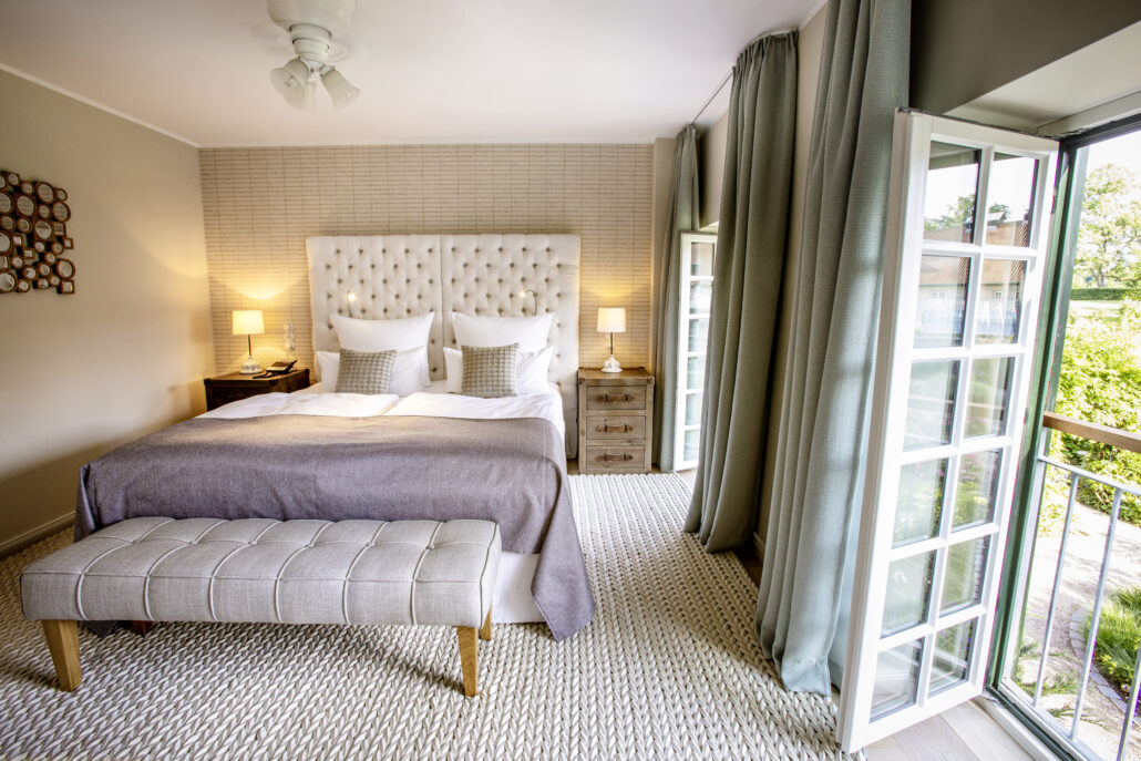 Weissenhaus Private Nature Luxury Resort Junior Suite im Backhaus ©Oliver Lassen