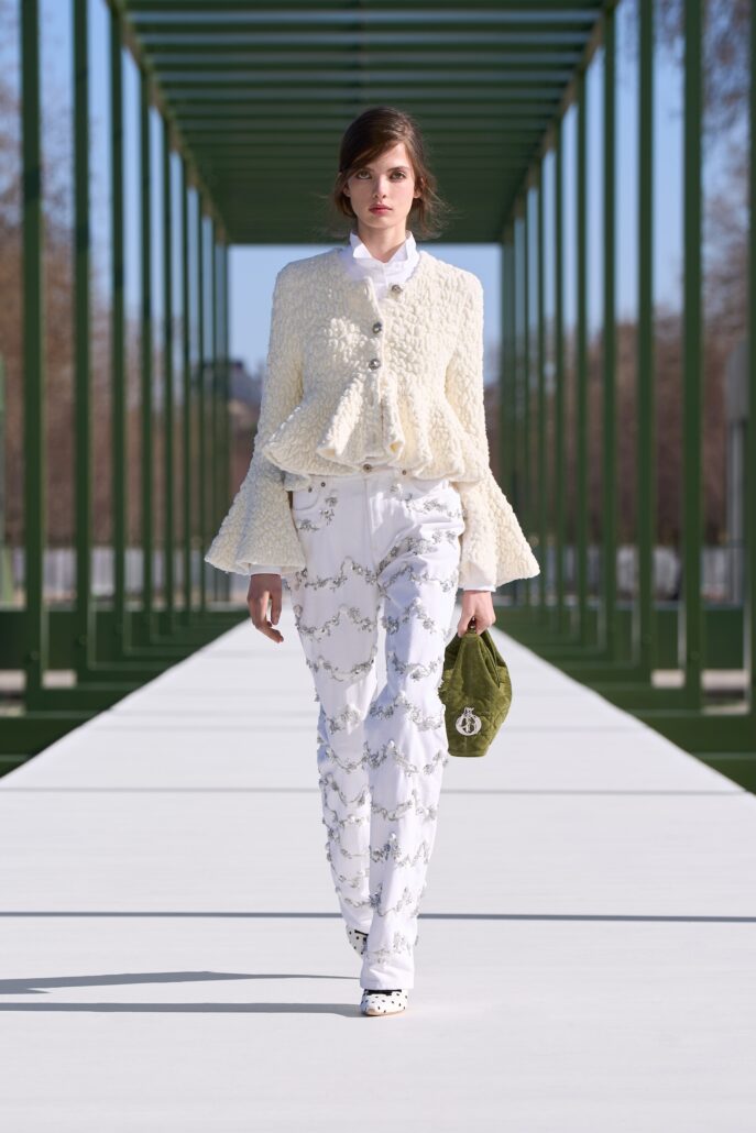 DIOR W RTW FW2627 FRONT LOOK 06 2x3