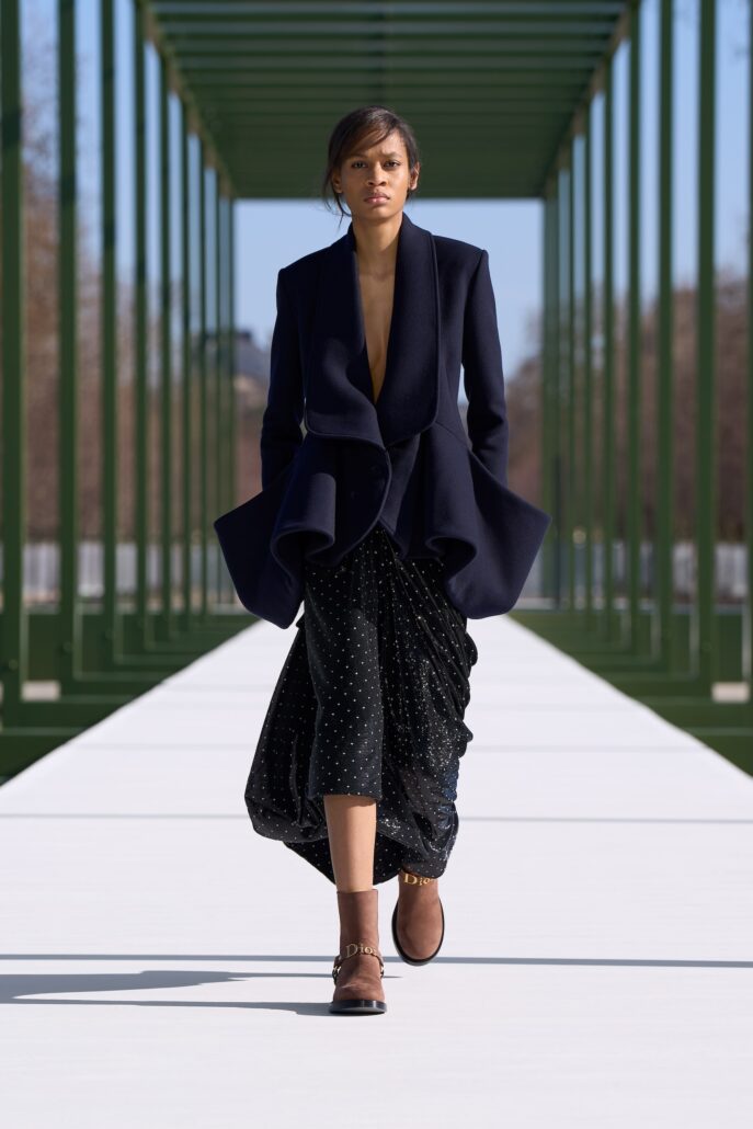 DIOR W RTW FW2627 FRONT LOOK 11 2x3