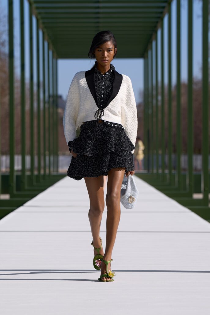 DIOR W RTW FW2627 FRONT LOOK 43 2x3